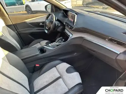 Photo 12 Peugeot 3008  Hybrid4 300 e-EAT8