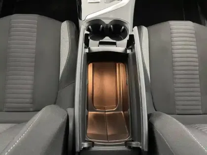 Photo 30 Peugeot 3008  Puretech 130ch S&S EAT8