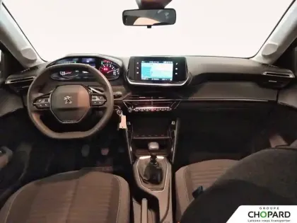 Photo 11 Peugeot 208  PureTech 100 S&S BVM6