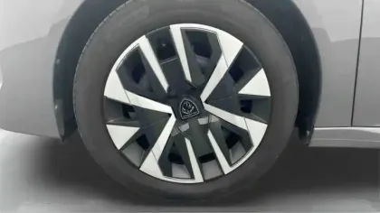 Photo 49 Peugeot 208  PureTech 75 S&S BVM5