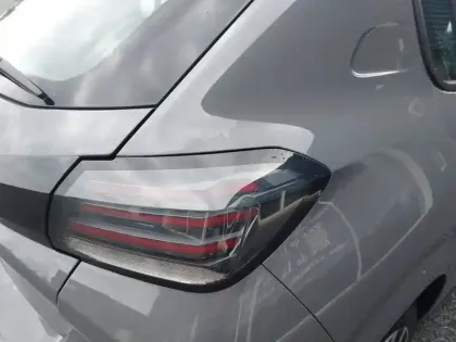 Photo 16 Peugeot 208  PureTech 75 S&S BVM5