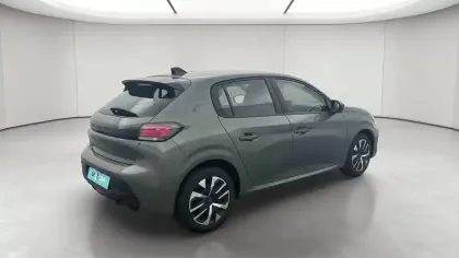 Photo 45 Peugeot 208  PureTech 75 S&S BVM5