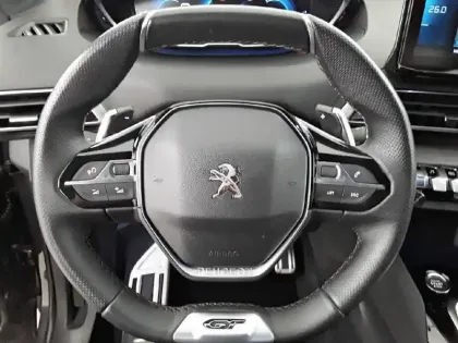 Photo 8 Peugeot 3008  Hybrid 225 e-EAT8