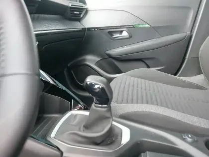 Photo 13 Peugeot 208  PureTech 75 S&S BVM5