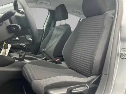 Photo 30 Peugeot 208  PureTech 75 S&S BVM5