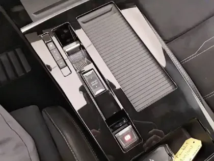 Photo 13 Opel Astra  1.5 Diesel 130 ch BVA8