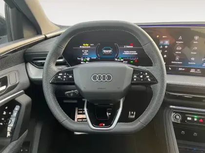 Photo 57 Audi Q5  Sportback e-hybrid 299 ch S tronic 7 Quattro