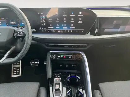 Photo 35 Audi Q5  Sportback e-hybrid 299 ch S tronic 7 Quattro