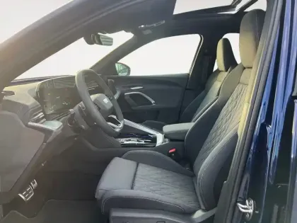 Photo 32 Audi Q5  Sportback e-hybrid 299 ch S tronic 7 Quattro