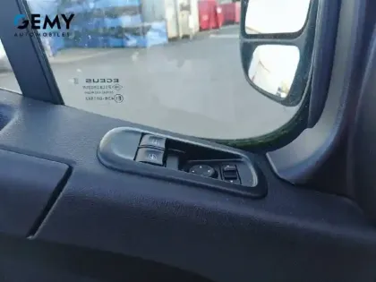 Photo 19 Renault Master  FGN TRAC F3500 L2H2 BLUE DCI 135