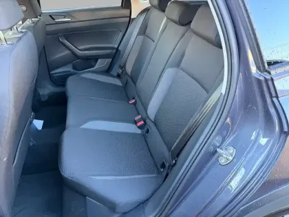 Photo 13 Volkswagen Taigo  1.0 TSI 116 DSG7