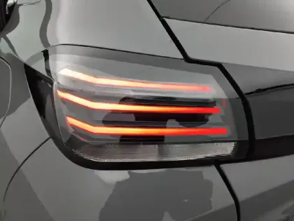 Photo 16 Peugeot 208  PureTech 75 S&S BVM5