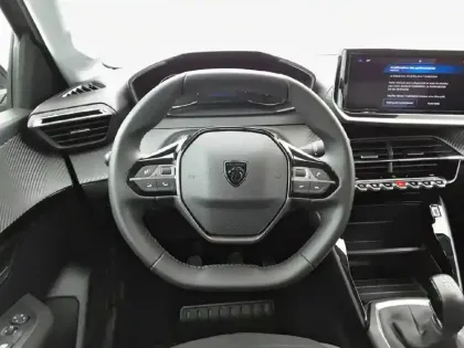 Photo 8 Peugeot 208  PureTech 75 S&S BVM5