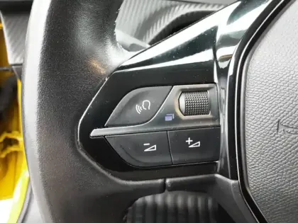 Photo 19 Peugeot 208  Electrique 50 kWh 136ch