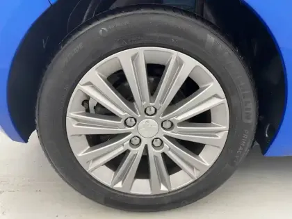 Photo 16 Peugeot 308  PureTech 130ch S&S EAT8