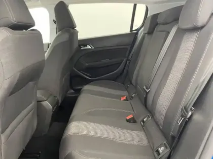 Photo 14 Peugeot 308  PureTech 130ch S&S EAT8