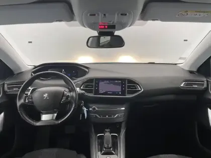 Photo 29 Peugeot 308  PureTech 130ch S&S EAT8