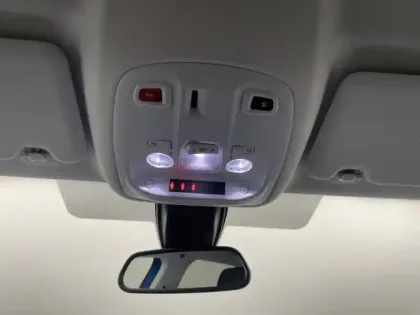 Photo 25 Peugeot 308  PureTech 130ch S&S EAT8