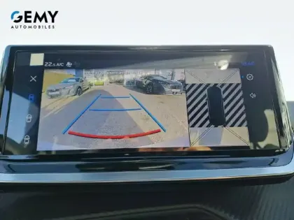 Photo 13 Peugeot 2008  Hybrid 136 e-DCS6