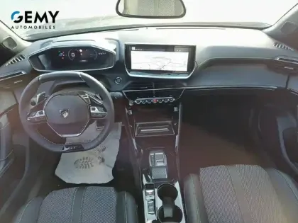 Photo 24 Peugeot 2008  Hybrid 136 e-DCS6