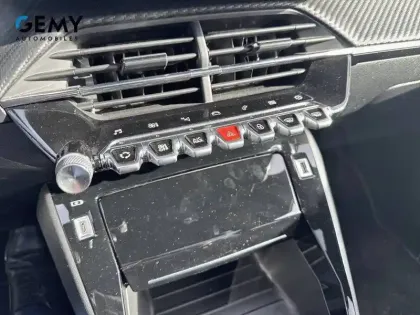 Photo 16 Peugeot 208  PureTech 100 S&S BVM6