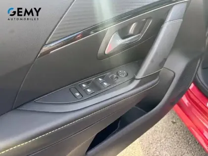 Photo 11 Peugeot 208  PureTech 100 S&S BVM6