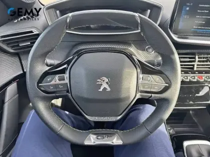 Photo 14 Peugeot 208  PureTech 100 S&S BVM6