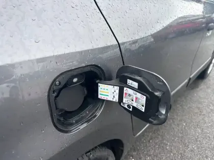 Photo 23 Renault Twingo  III E-Tech