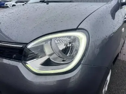 Photo 21 Renault Twingo  III E-Tech