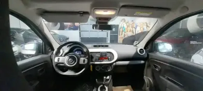 Photo 4 Renault Twingo  III E-Tech
