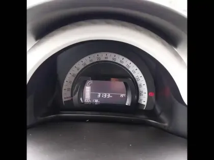 Photo 17 Renault Twingo  III E-Tech