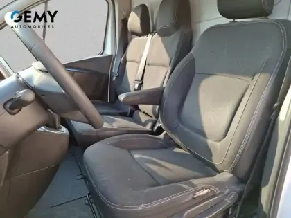 Photo 40 Renault Trafic  FGN L1H1 1000 KG DCI 170 ENERGY EDC