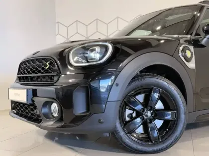 Photo 98 Mini Mini Countryman 125 - 95 ch ALL4 BVA6