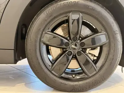 Photo 139 Mini Mini Countryman 125 - 95 ch ALL4 BVA6