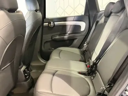 Photo 83 Mini Mini Countryman 125 - 95 ch ALL4 BVA6