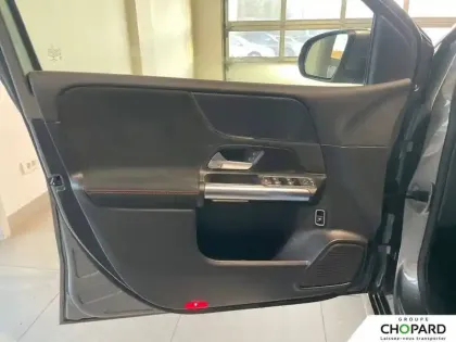 Photo 36 Mercedes Classe B  200 7G-DCT