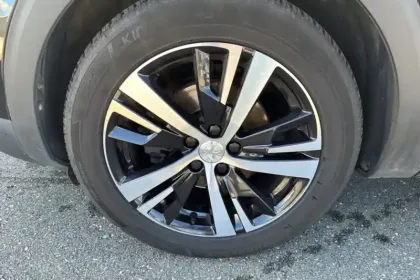 Photo 8 Peugeot 3008  Puretech 130ch S&S BVM6