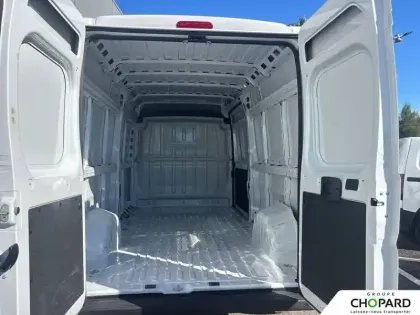 Photo 39 Peugeot Boxer  TOLE 3.5 T L3H2 MAXI BLUEHDI 140 S&S BVM6