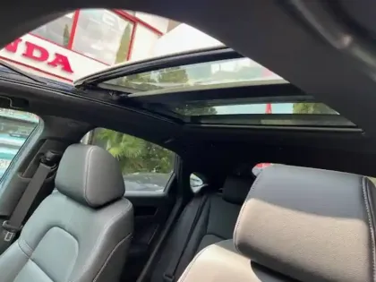 Photo 8 Honda Civic  e:HEV 2.0 i-MMD