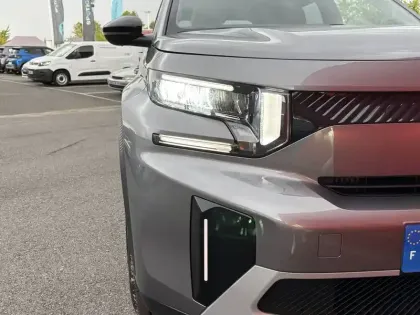 Photo 7 Citroën C3 Aircross  Hybride 145 e-DCS6