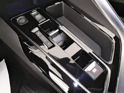 Photo 13 Peugeot 5008  BlueHDi 130ch S&S EAT8