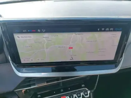 Photo 19 Peugeot 208  PureTech 75 S&S BVM5