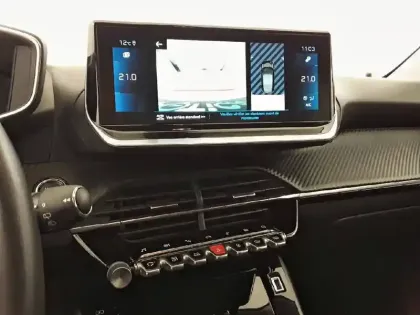 Photo 17 Peugeot 208  PureTech 100 S&S BVM6