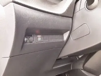 Photo 19 Peugeot 208  PureTech 100 S&S BVM6