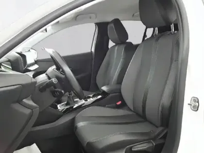 Photo 10 Peugeot 208  PureTech 100 S&S BVM6