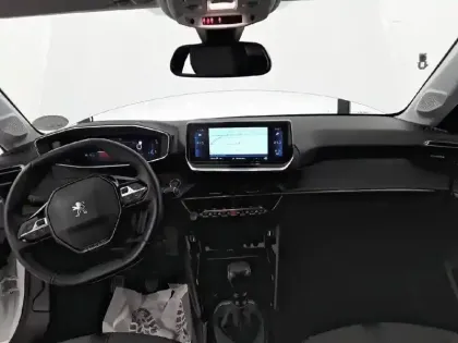 Photo 33 Peugeot 208  PureTech 100 S&S BVM6