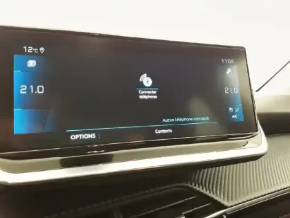 Photo 23 Peugeot 208  PureTech 100 S&S BVM6