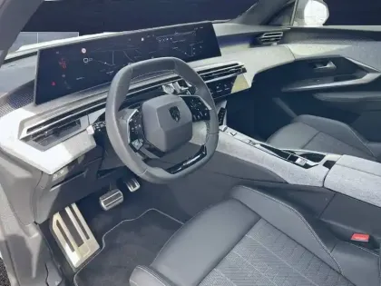 Photo 73 Peugeot 3008  Hybrid 136 e-DCS6