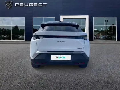 Photo 33 Peugeot 3008  Hybrid 136 e-DCS6