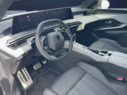 Photo 43 Peugeot 3008  Hybrid 136 e-DCS6